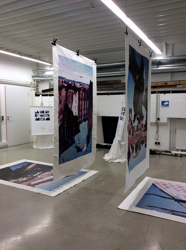 Gobelins - Laserprints, moniert, Leinwand, 230 x 160 cm - Ausstellungsansicht HBK  # 2018